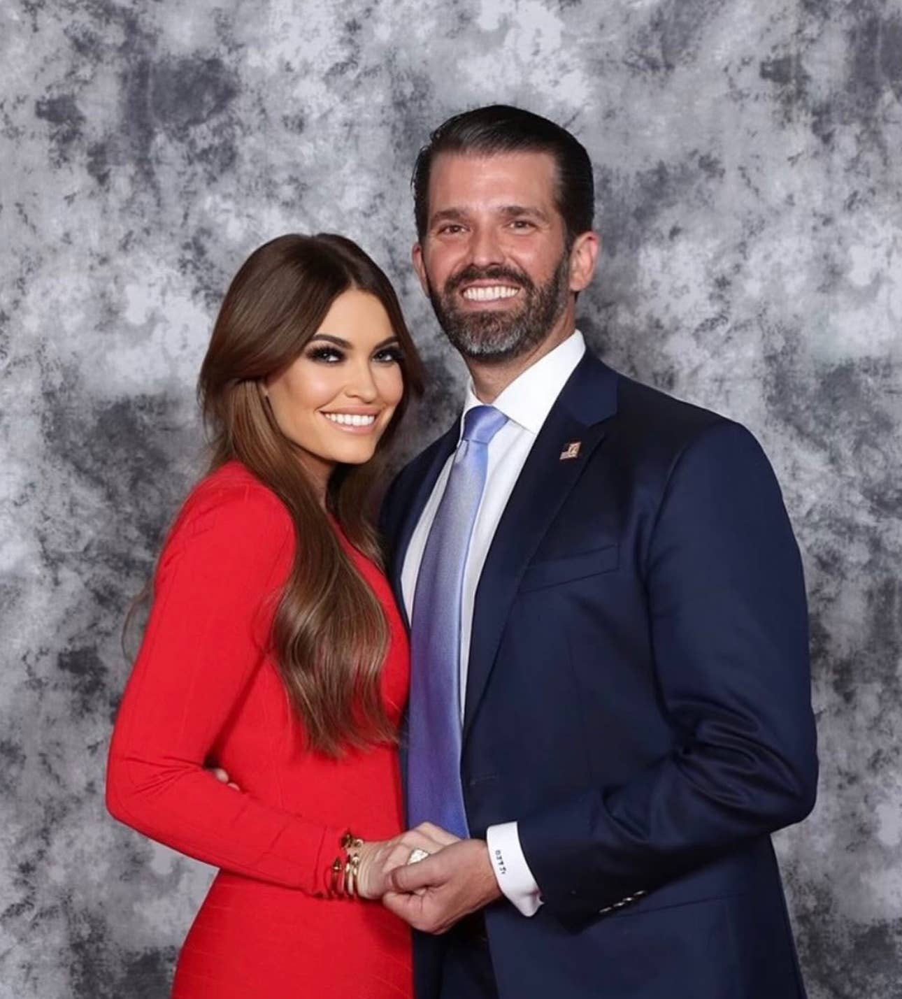 Twitter Reacts to Video of Kimberly Guilfoyle Scolding Mar-a-Lago ...