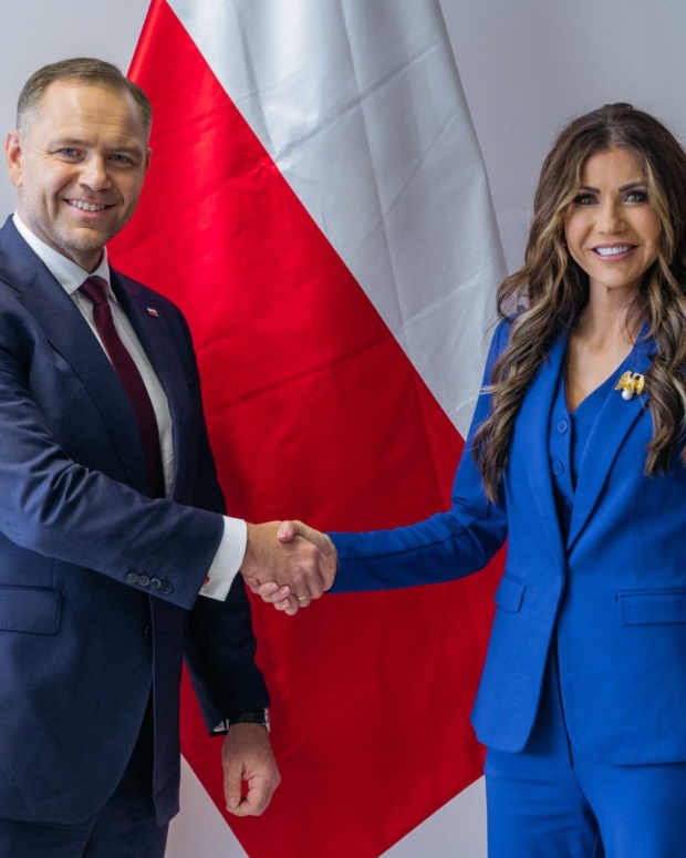 Karol Nawrocki and Noem
