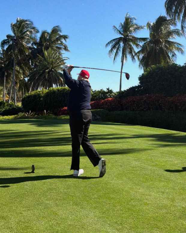 Trump golfing