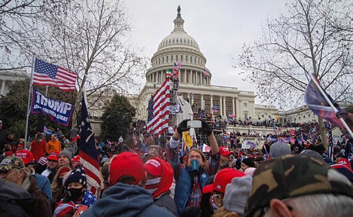 Trump Praises SCOTUS Decision Benefitting January 6th Capitol Rioters ...